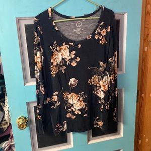 Maurice’s Navy Floral 24/7 long sleeve 1X